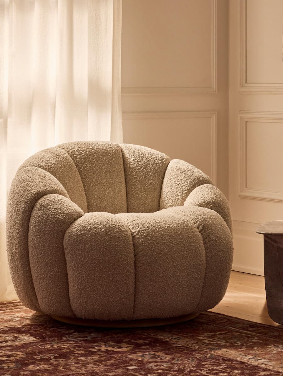 boucle circular chair in beige