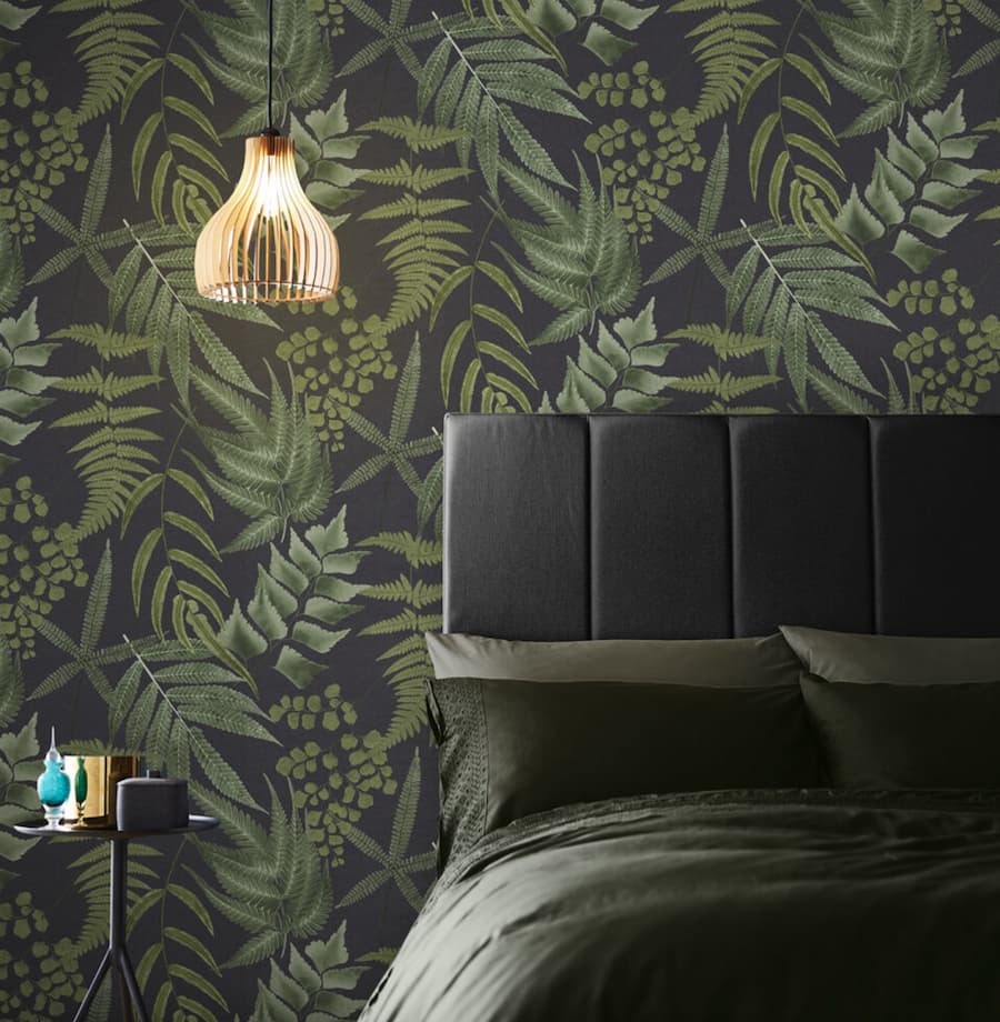 Bold fern leaf design printed wallpaper
